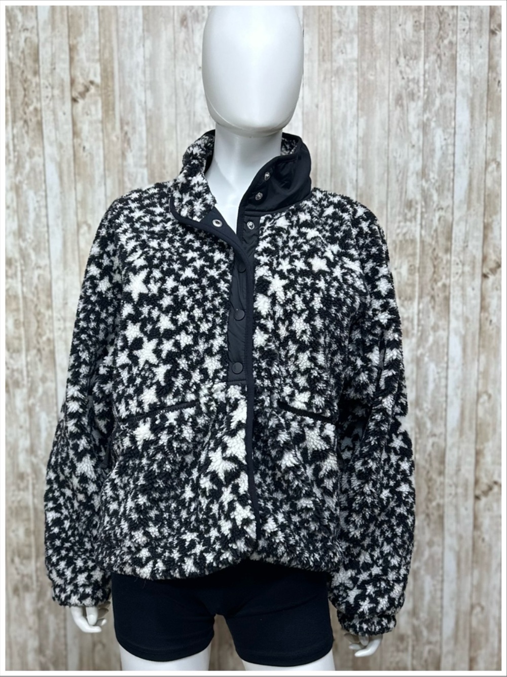 Free People Movement Rocky Ridge Bomber
Hit The Slopes ~ Size M ~ CL4